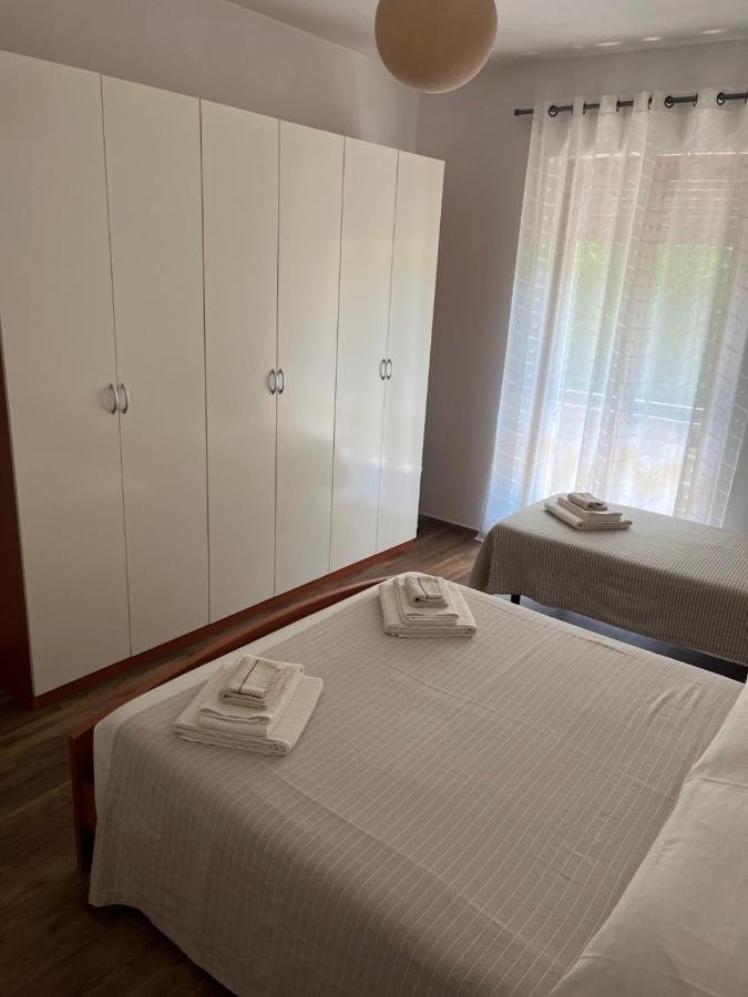 Appartamento Mela Ad Alba, Cuore Delle Langhe Экстерьер фото